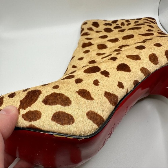 Christian Louboutin‎ Miss Clichy Leopard Print Platform Ankle Booties Sz 10 - Picture 15 of 16